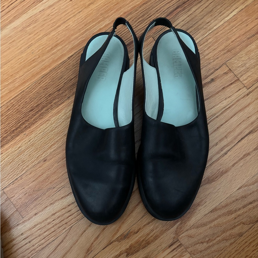 Camper Women's Classic Black Flats